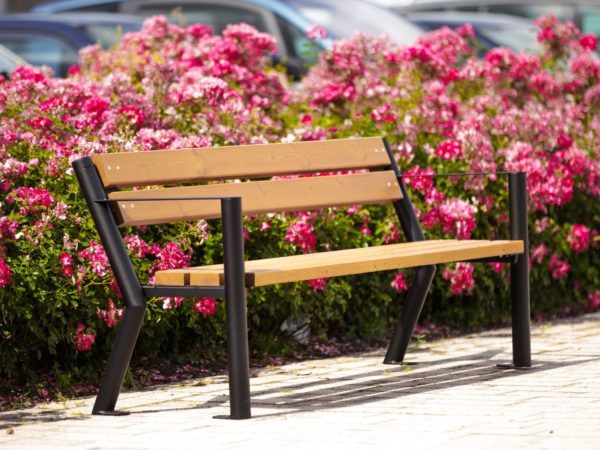 Solidna stalowa ławka parkowa GLADIATOR Z PODŁOKIETNIKIEM