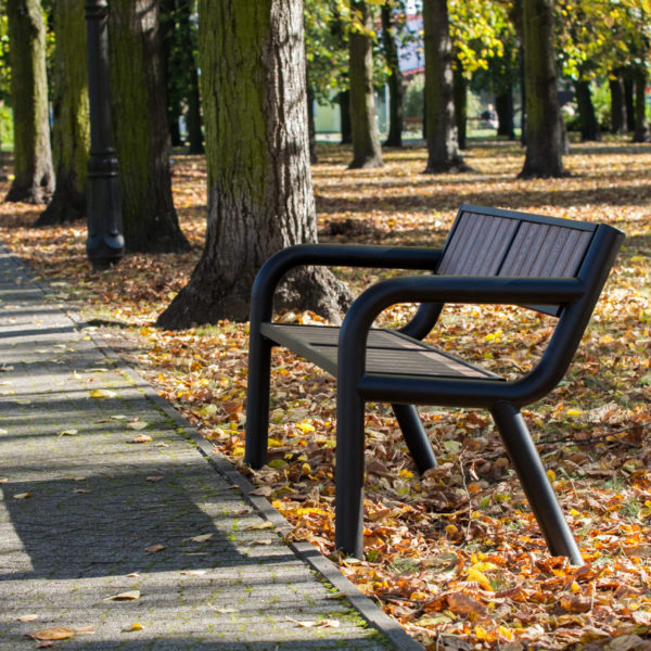 Ławka parkowa Viking WPC Solidna stalowa ławka parkowa Viking WPC