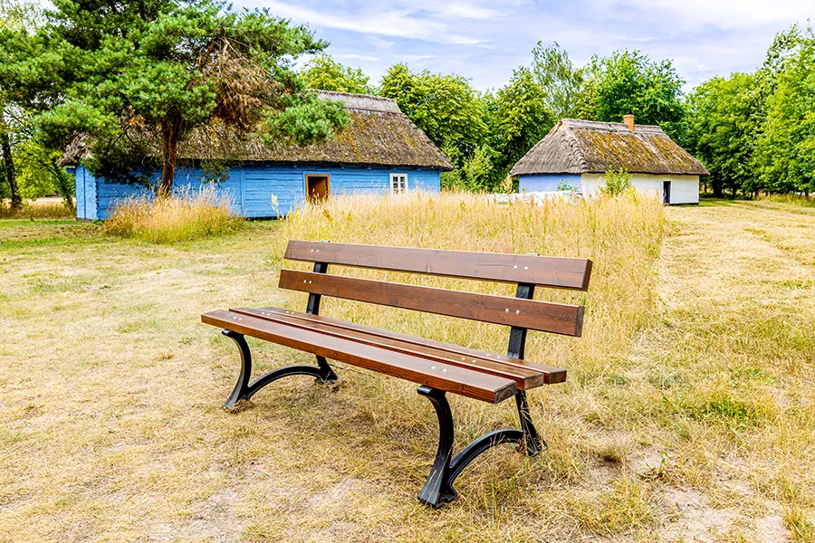 Ławka Łódzka z oparciem Ławka parkowa Łódzka z oparciem