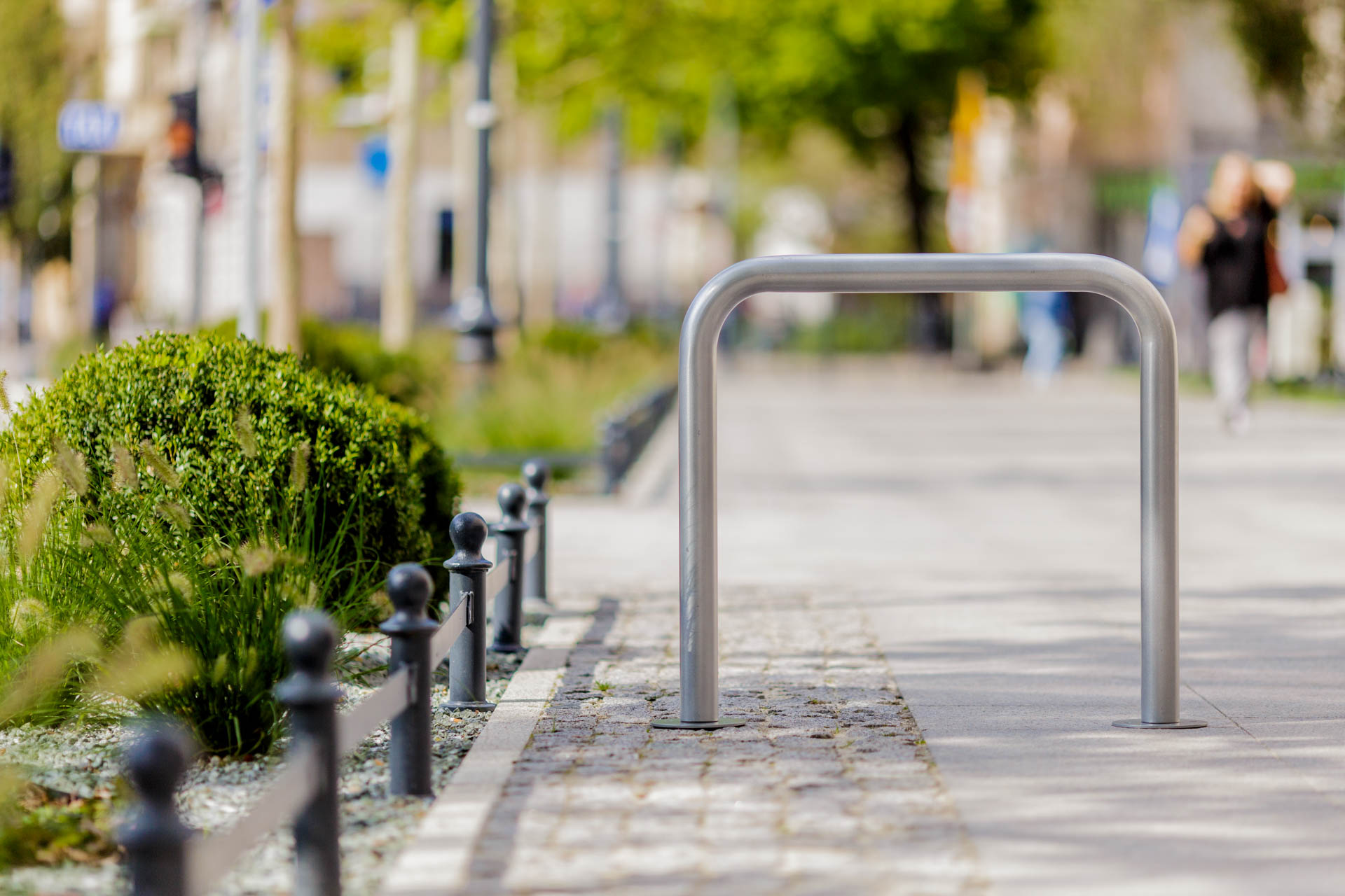 Solidny stojak na rowery Tupu U Rekord Parkingi rowerowe