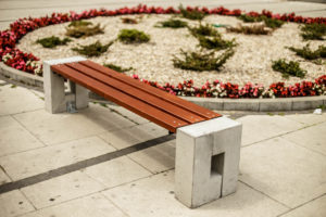 solidna betonowa ławka parkowa Roma bez oparcia solidna betonowa ławka parkowa Roma bez oparcia