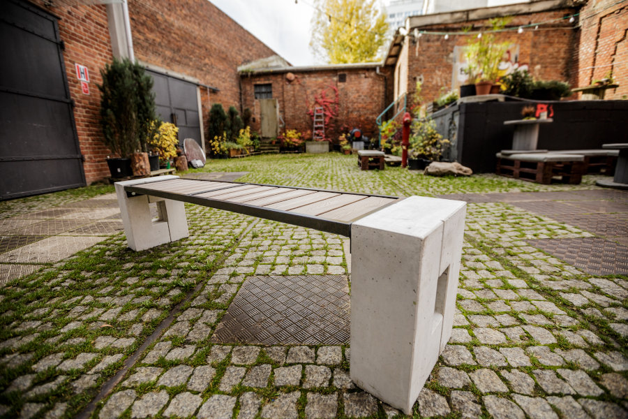 Wiedeńska bez oparcia tek parkowa Lawka betonowa Roma WPC bez oparcia 1