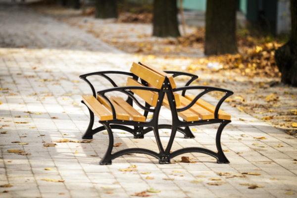 parkowa Lawka zeliwna lodzka DUO z podlokietnikiem 1 ławka Łódzka Duo z podłokietnikiem