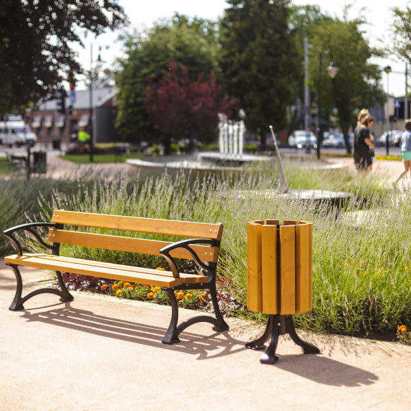 ławka łódzka z podłokietnikiem