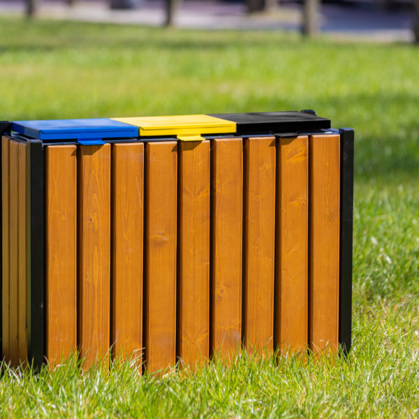 Kosz do segregacji odpadów Prestige 3x75l Prestige to solidny kosz do segregacji z daszkiem