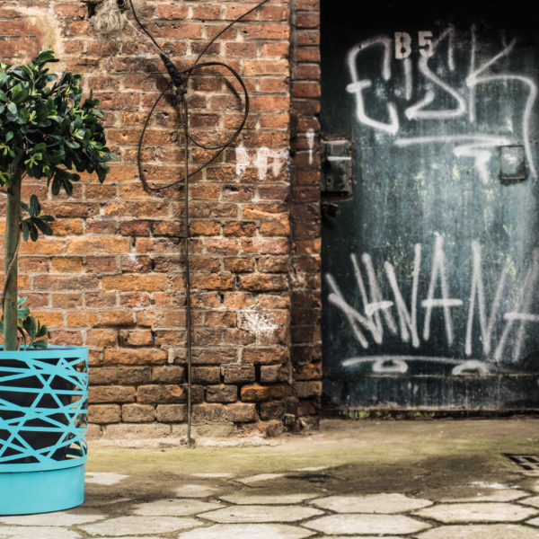 Donica miejska Walencja 46l Walencja miejska, stalowa donica ogrodowa z plastikowym wkładem 46 litrów