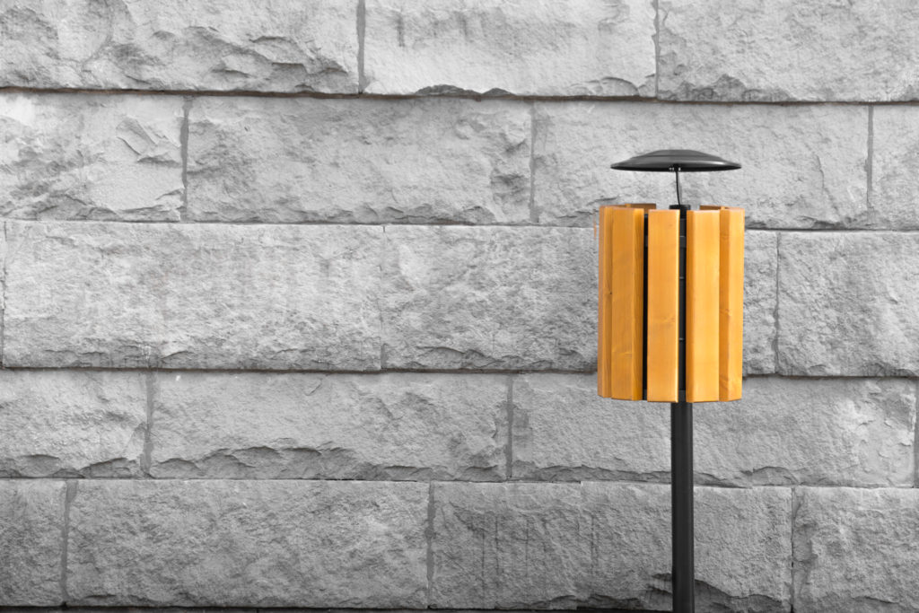 kosz na śmieci parkowy Genewa z daszkiem kosz na śmieci parkowy Genewa z daszkiem