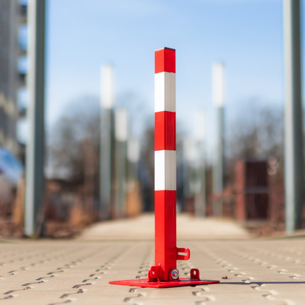 Blokada parkingowa R1 "Słupek" Blokada parkingowa R1