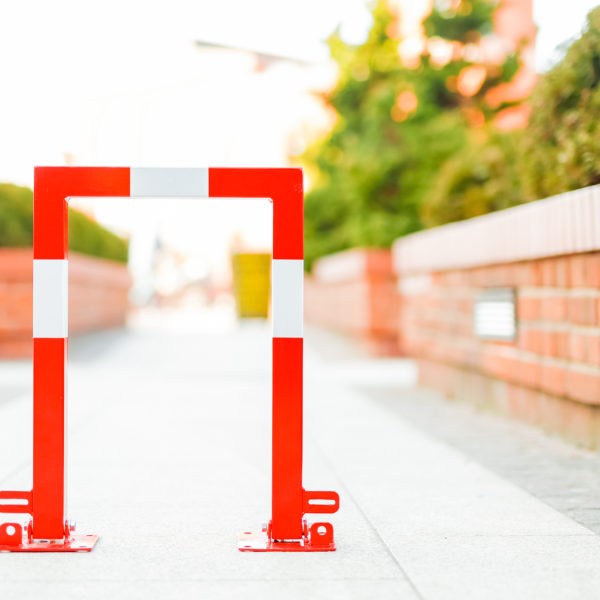 Blokada parkingowa R4 Uniwersalna stalowa blokada parkingowa R4