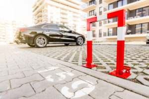 Uniwersalna stalowa blokada parkingowa R4 Uniwersalna stalowa blokada parkingowa R4