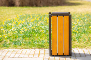 Solidny Miejski kosz na śmieci z pokrywą Singiel Bis Solidny Miejski kosz na śmieci z pokrywą Singiel Bis