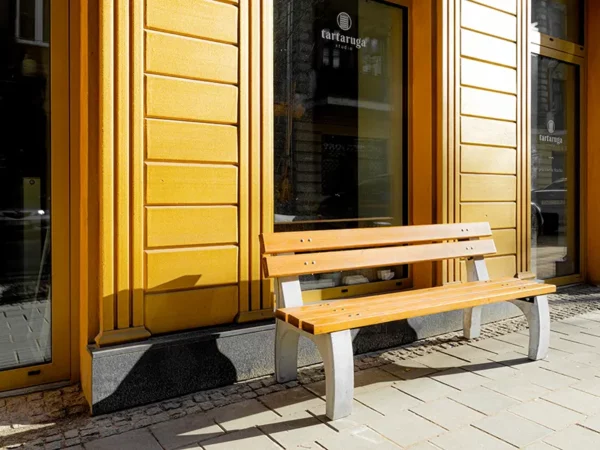 Ławka parkowa betonowa Marina