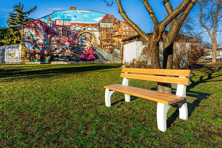 Poradnik dziadka: 7 miejsc, gdzie są najlepsze ławki parkowe do obserwacji świata (i ludzi) na obrazku